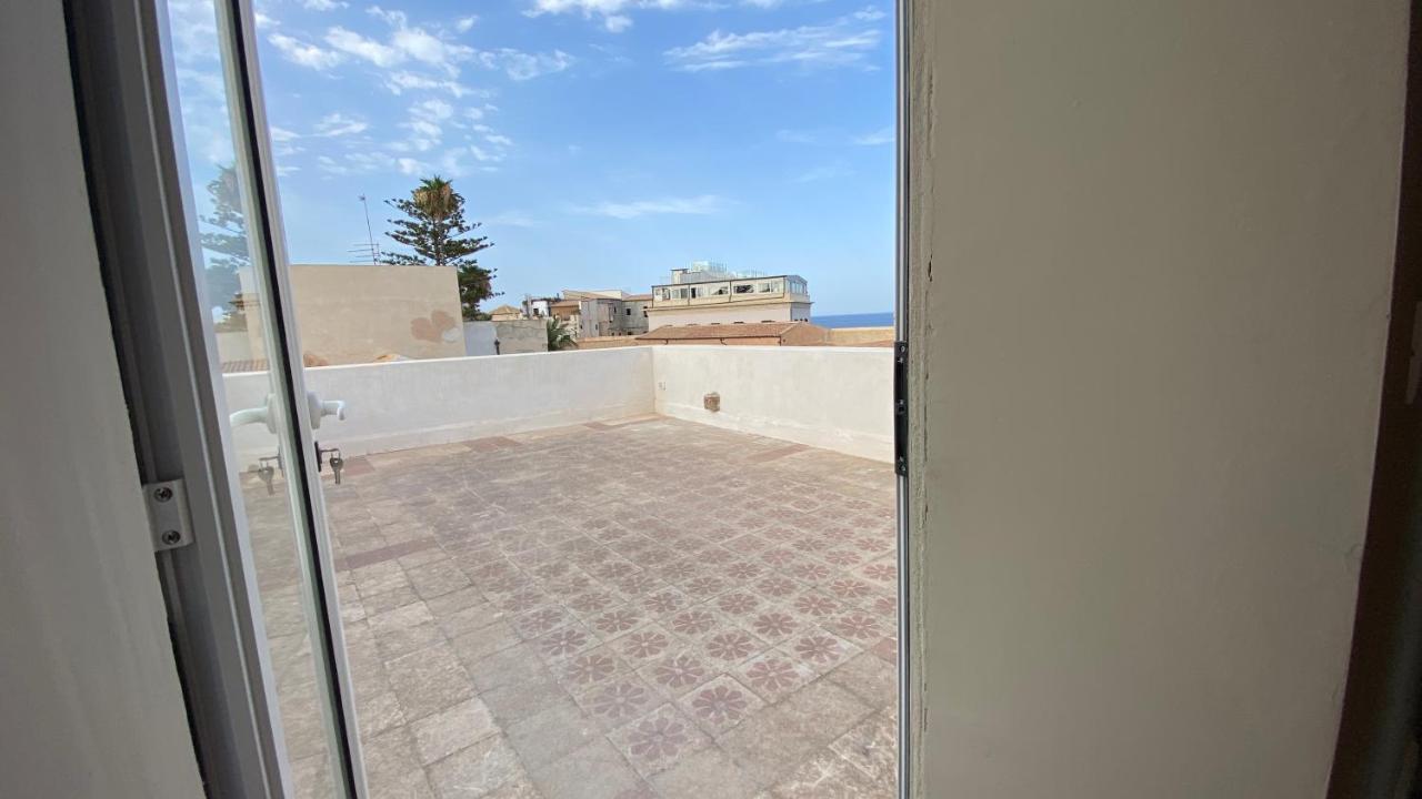 סירקוזה Lanterne Magiche Ortigia Suites מראה חיצוני תמונה